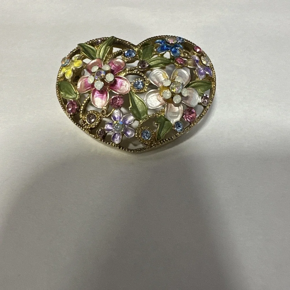 Flower Heart Brooch Multi color‎ Rhinestone Pastel Enamel Gold Tone Heart Brooch